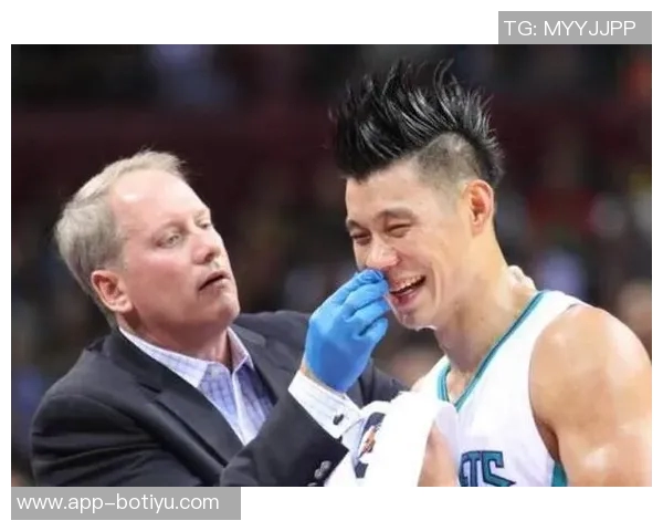 书豪回忆与老詹对抗时的感受直言打到他手腕如撞上坚硬石头