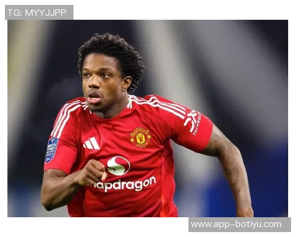 努诺门德斯伤愈复出巴黎官方发布训练照片展现积极状态