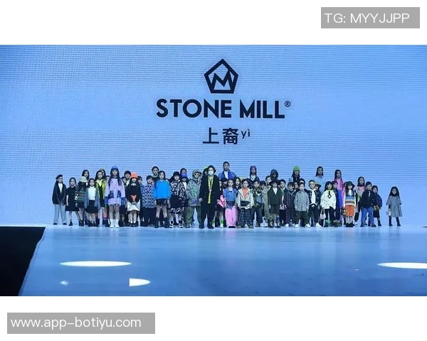 冬季时尚来袭哈兰德社交媒体分享冬季装扮迎接寒冷天气